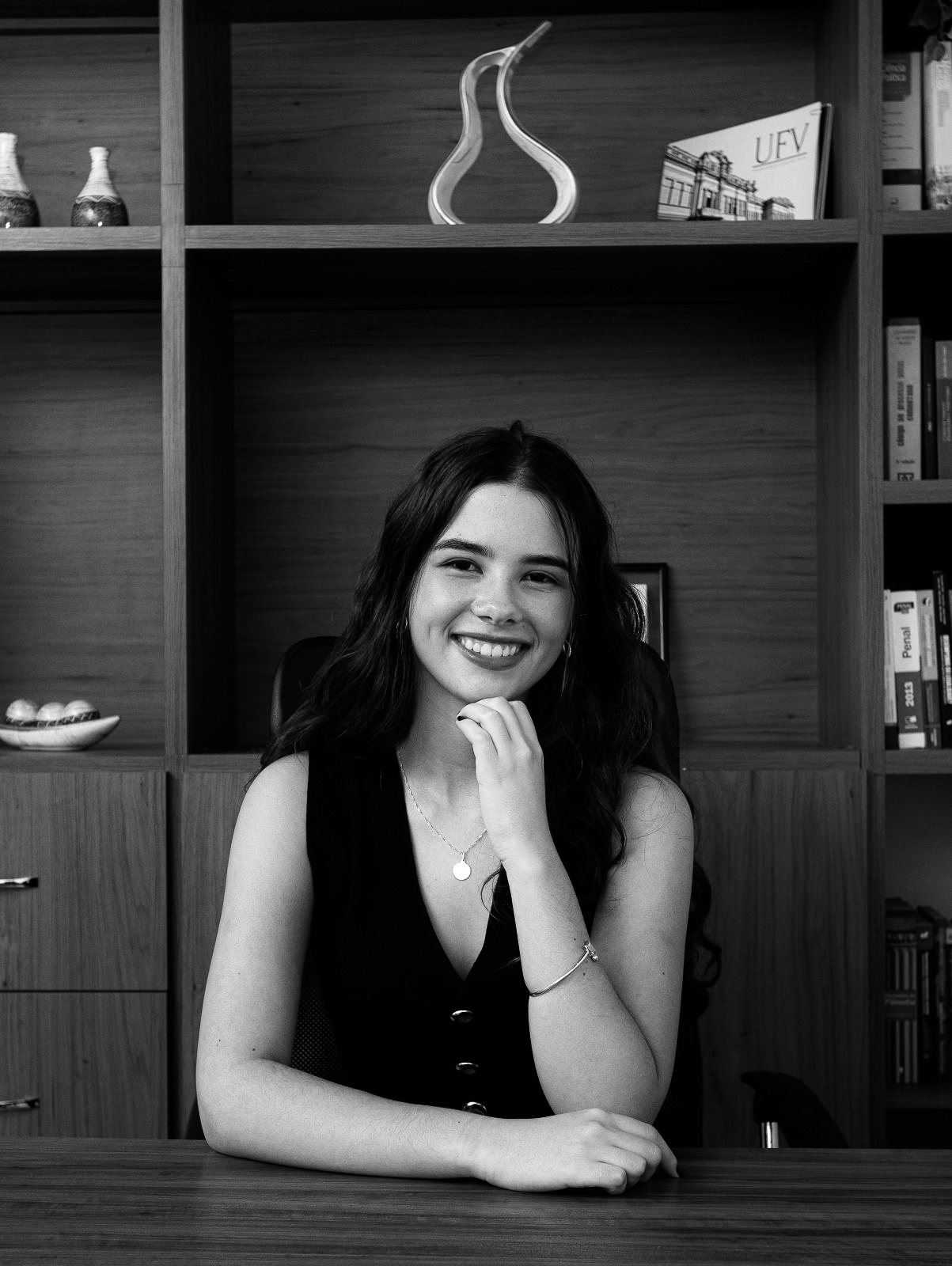 Maíra Macedo Camargo, Estagiária